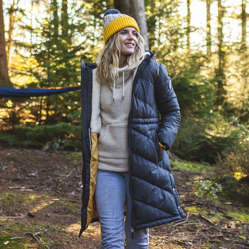 Kinsey recycelte Jacke – Schwarz