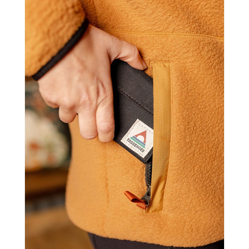 Portemonnaie aus recyceltem Material – Schwarz