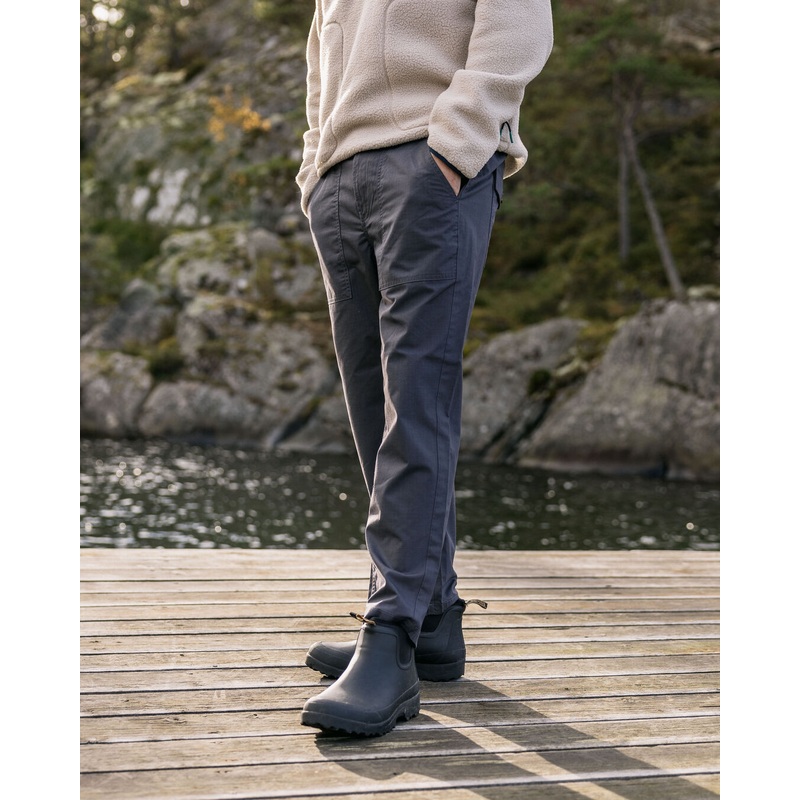 Timeless Cropped-Hose – Holzkohle