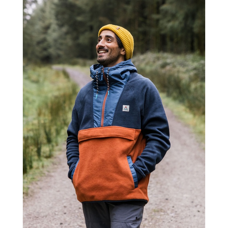 Woodland Kapuzenpullover mit 1/2 Reiverschluss aus recyceltem Polarfleece – Tiefes Marine/ Gebrannter Ton