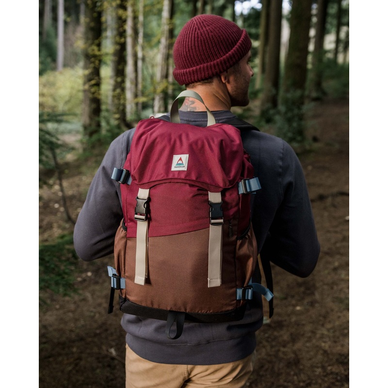 Boondocker Recycelter 26L Rucksack – Burgunder/Kastanie