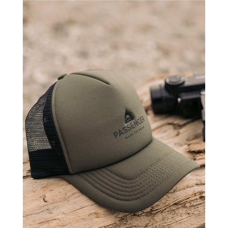 Beechey Snapback Trucker Kappe – Khaki