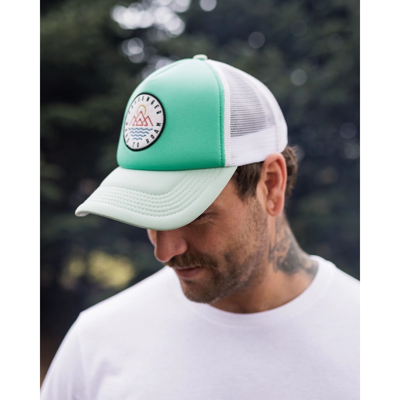 Escapism Trucker Cap – Grne Feige