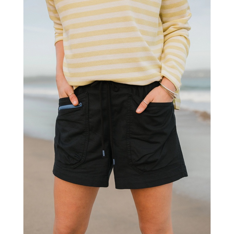 Basswood Bio-Baumwolle Shorts – Schwarz