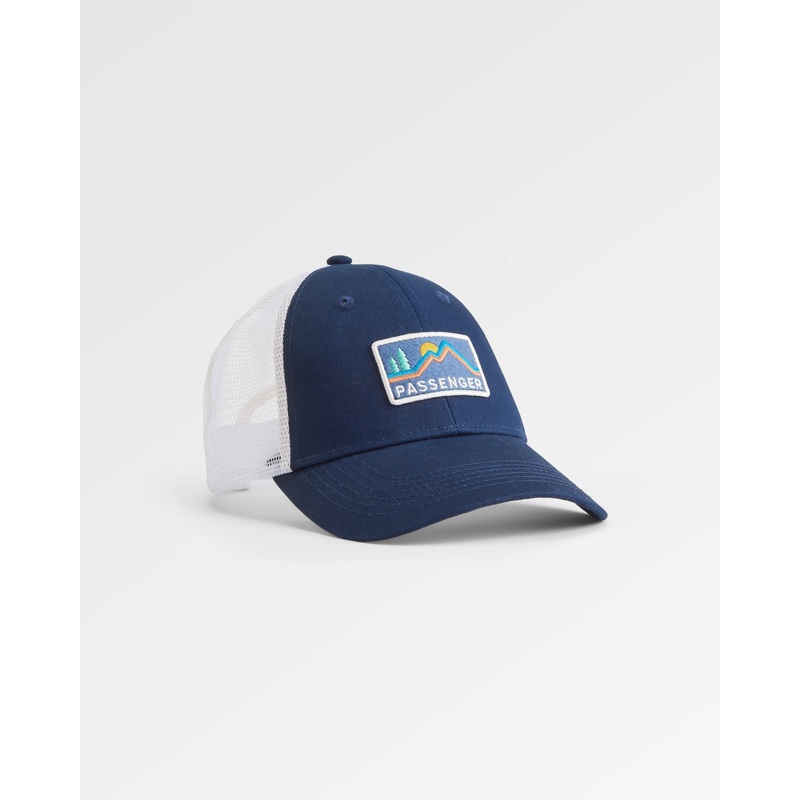 Made To Roam Trucker Kappe – Tiefes Marineblau