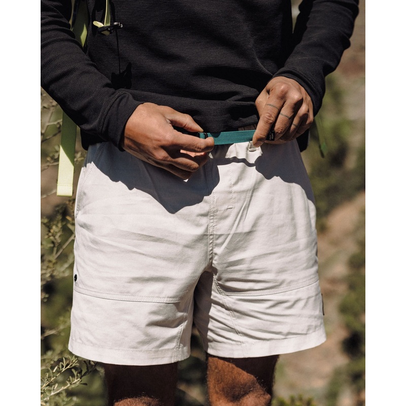 Core Allzweck-Short – Kieselgrau