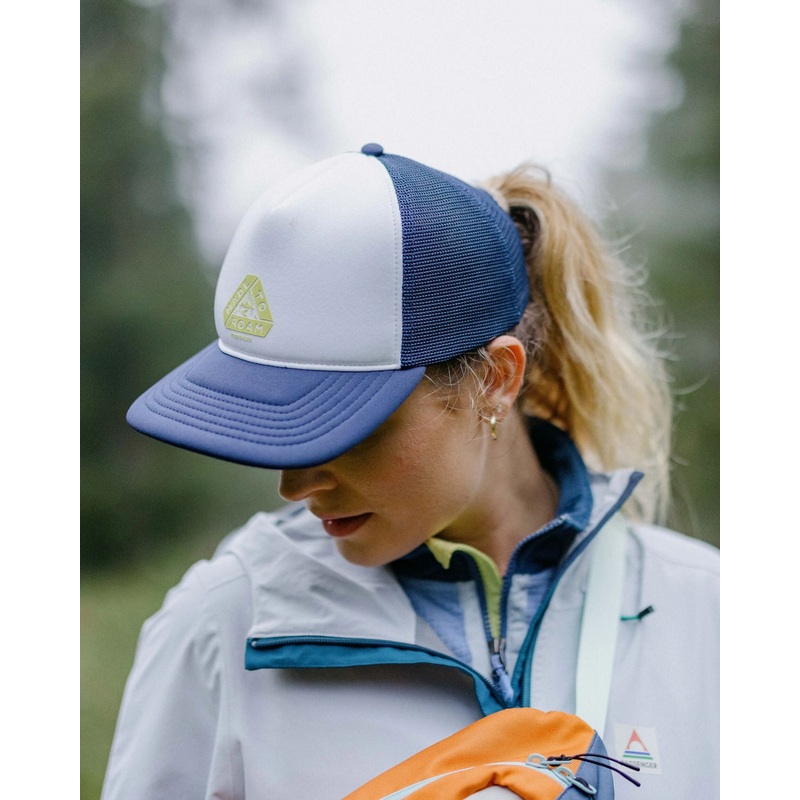 Trail Active Trucker Cap – Tiefes Marineblau