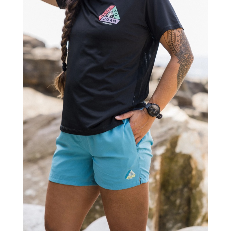 Roundtrip Wandershorts – Blauer Pool