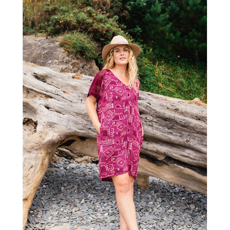 Ambrose Oversized Kleid – Vintage Patchwork Wein