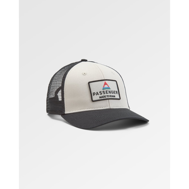 Core recycelte Baumwoll-Trucker-Kappe – Schwarz/Wei