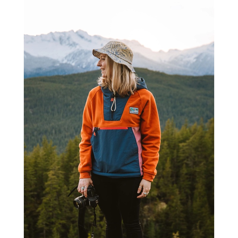 Alexander 2.0 Recyceltes Polar-Kapuzenfleece – Dunkles Denim/Abendrot Orange