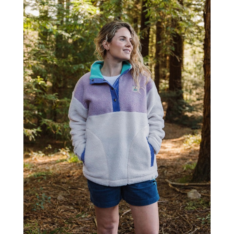 Create recyceltes Deep-Pile Sherpa-Fleece – Fliedernebel/ Vintage Wei