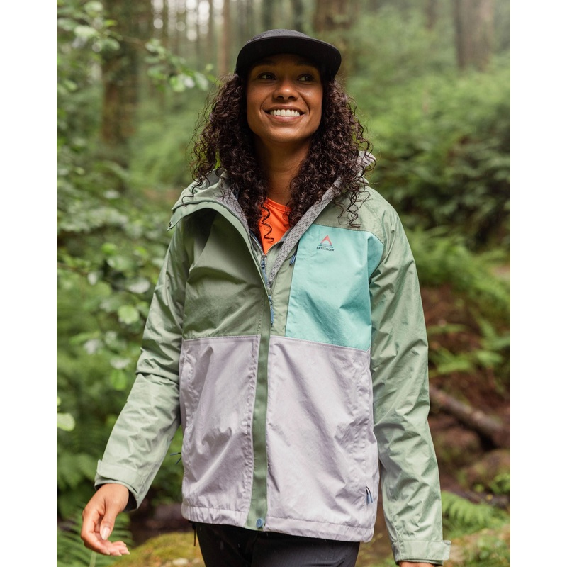 Trailscape Damen-Regenjacke aus recyceltem, wasserabweisendem Material – Pistazie/Fliedernebel/Aqua