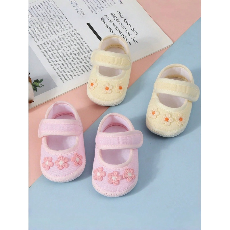 1 Pair New Hook And Loop Baby Shoes