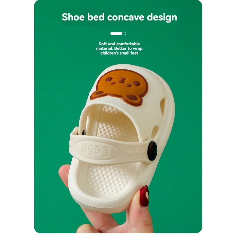 1 Pair White Bear Decor Soft Bottom Anti-Slip PVC Casual Sandals