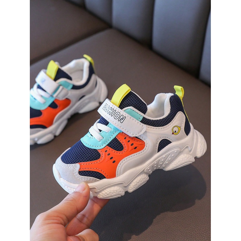 1pair Boys Color Block Mesh Panel Design Hook-and-loop Fastener Breathable Sneakers For Outdoor