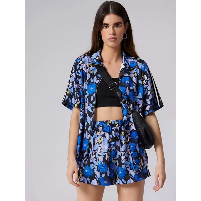 Zip Up Striped Tape Sleeve Floral Print Top & Shorts Set