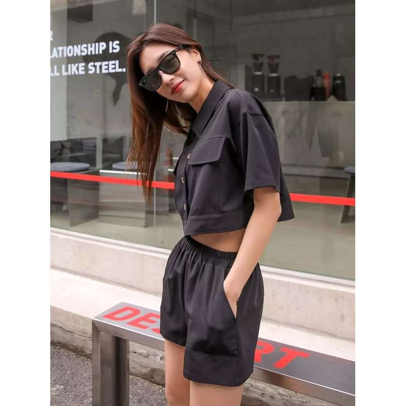 Solid Button Front Crop Coat With Shorts